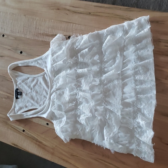 UK2LA WHITE RUFFLE TOP - Picture 6 of 8